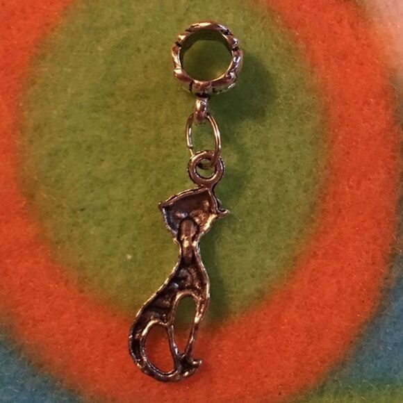 Cat Charm  - Picture 3 of 4